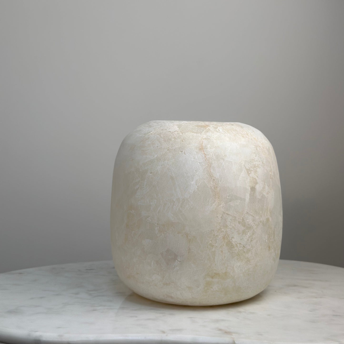 Ivory White Rond 003 - XXL