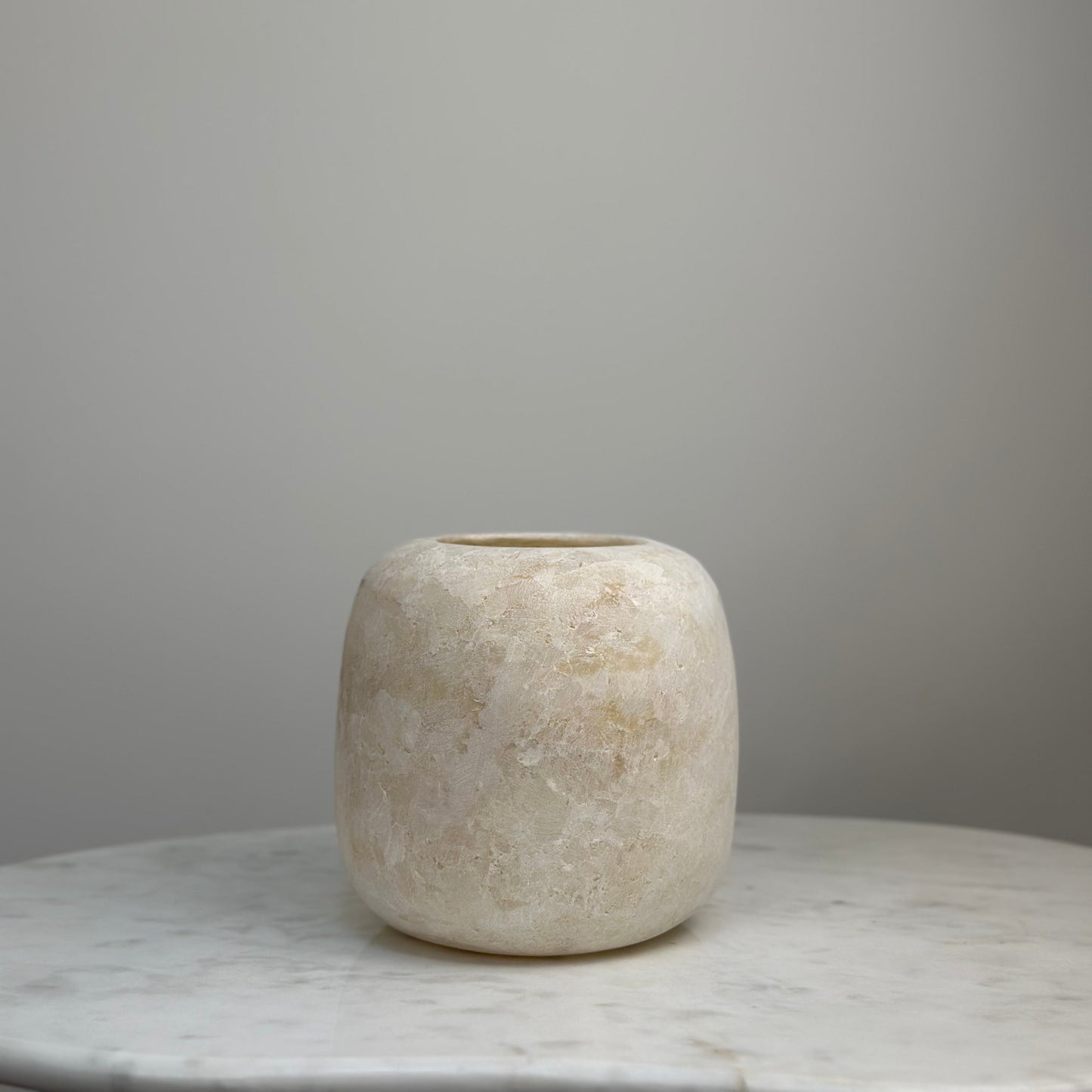 Ivory White Rond 004 - XXL